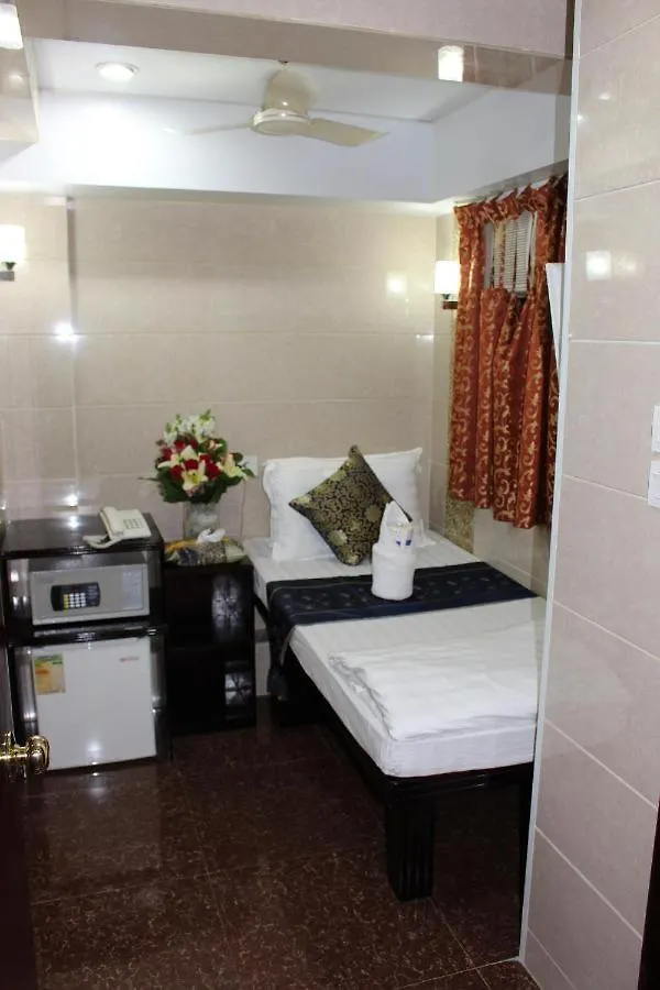 Cynthia'S Inn Hongkong